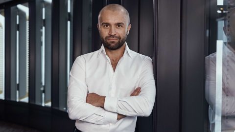 تلاش آدرین پرزلوزنی برای پیشگیری از کلاهبرداری‌های ارز دیجیتال