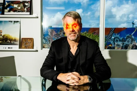 خیانت مایکل سیلور به اصول کریپتو ها