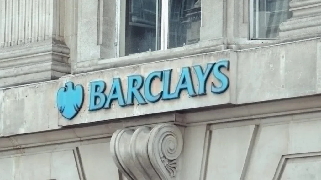 سرمایه گذاری Barclays روی زیرساخت استیبل کوین