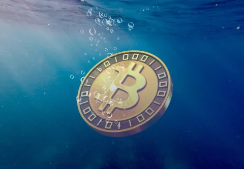 تحلیل بیت وایز از نزدیک شدن بیت کوین به کف قیمتی